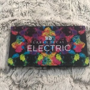 Urban Decay Electric Pallet